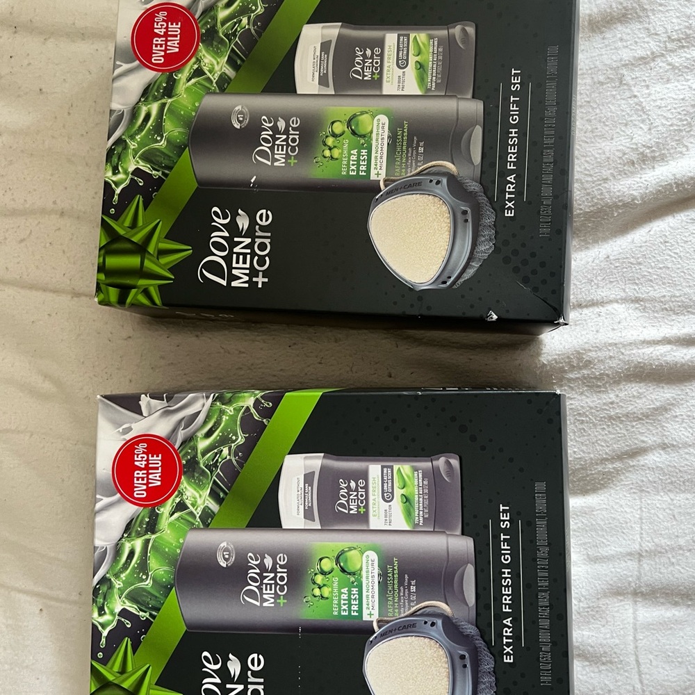 Dove Men+Care Extra Fresh Gift Set